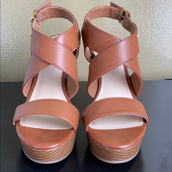 Marc Fisher Tan Wedge Sandals - Picture 3 of 8